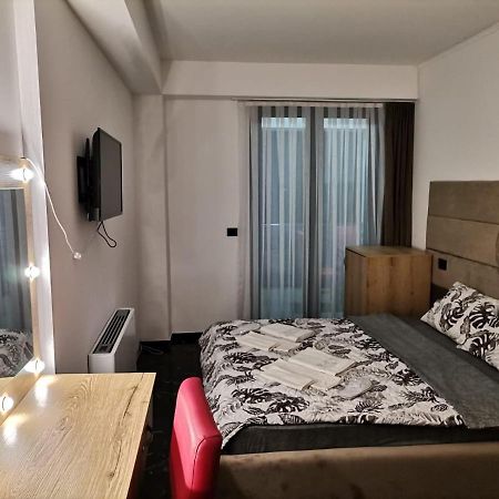 Hotel Ema Kalkandelen Dış mekan fotoğraf