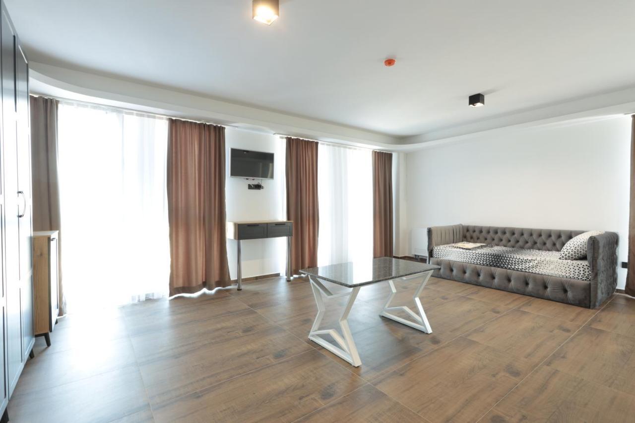 Hotel Ema Kalkandelen Dış mekan fotoğraf